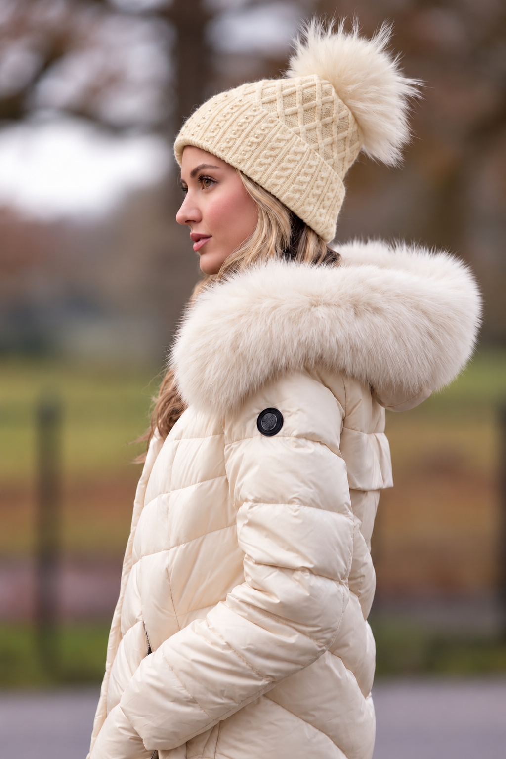 Harlow Faux Fur Beanie Cream