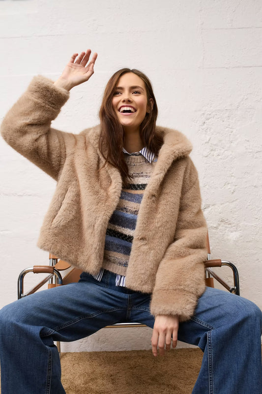 Oui Jumper