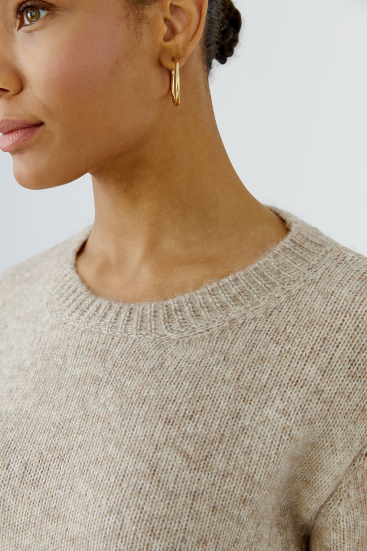 Oui Jumper