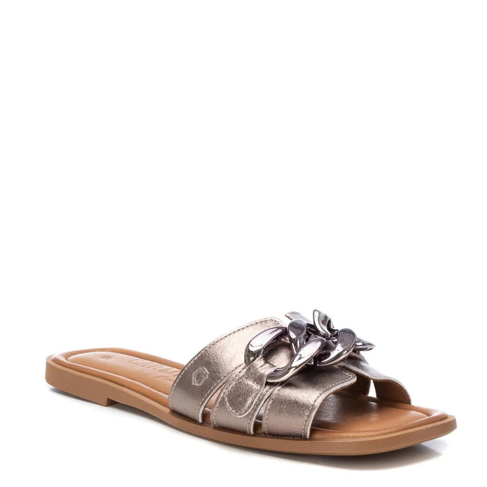 Carmela Sandal