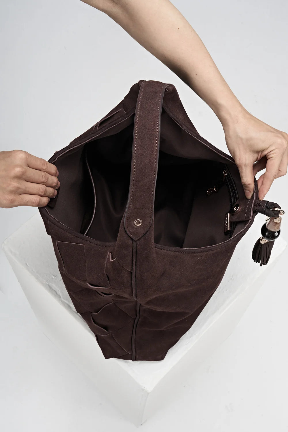 Pandora Suede Slouch Hodo