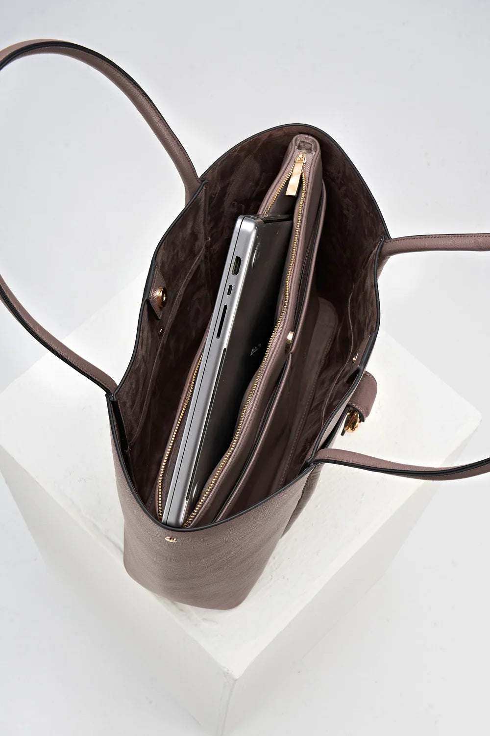 Lilibet Laptop Tote