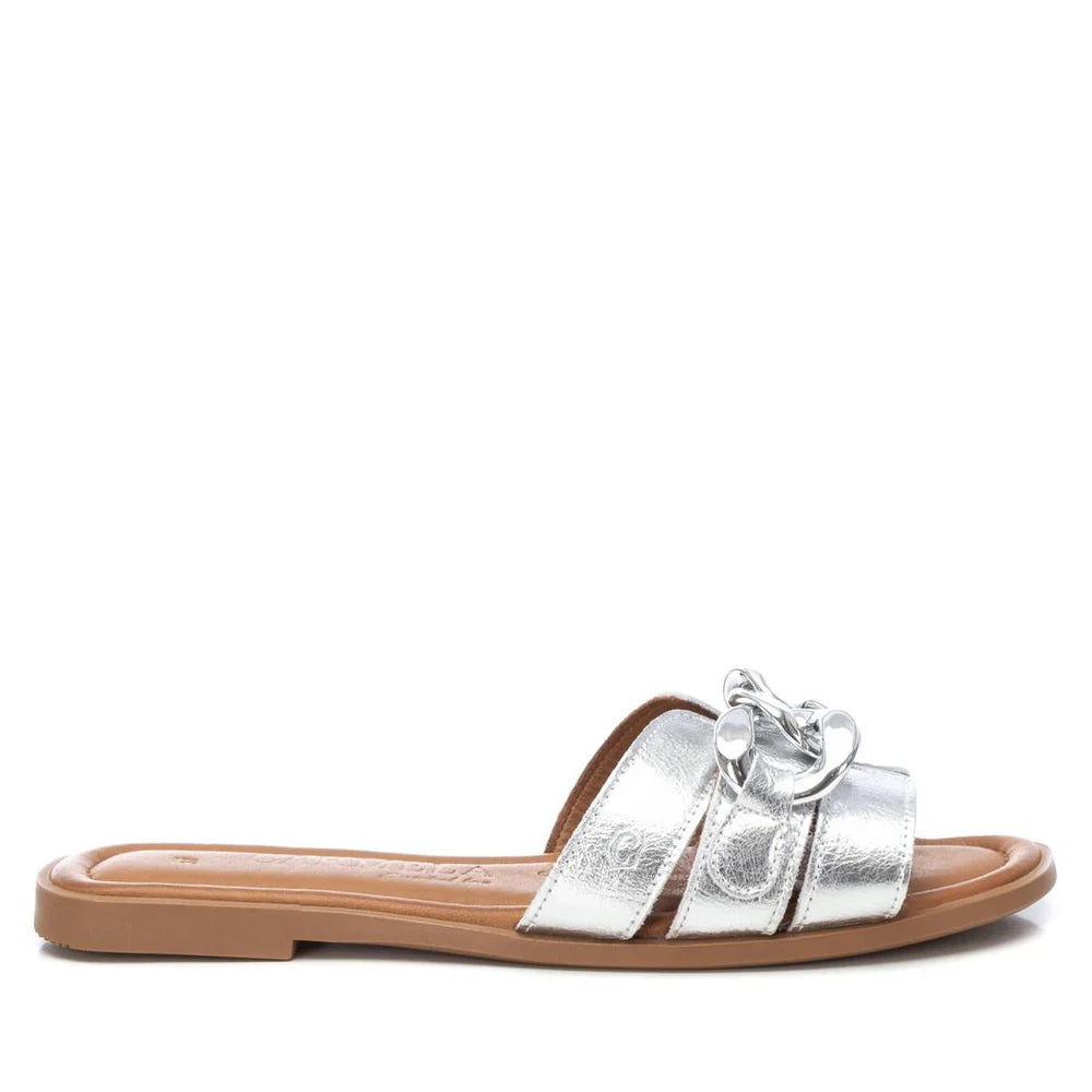 Carmela Sandal